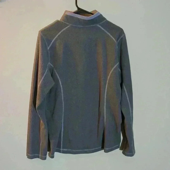 The North Face light weight gray sweatshirt, large - Picture 6 of 8